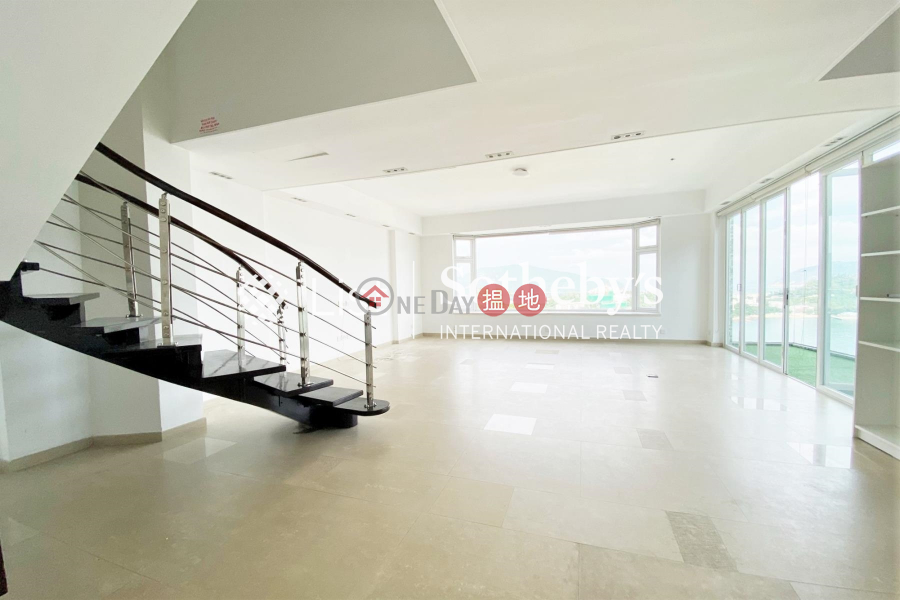 Property for Rent at Hillgrove Block B10-C9 with 4 Bedrooms | Hillgrove Block B10-C9 壁如花園 B10-C9座 Rental Listings