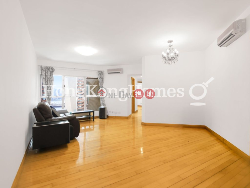 3 Bedroom Family Unit at The Waterfront Phase 1 Tower 1 | For Sale, 1 Austin Road West | Yau Tsim Mong | Hong Kong | Sales HK$ 18.5M