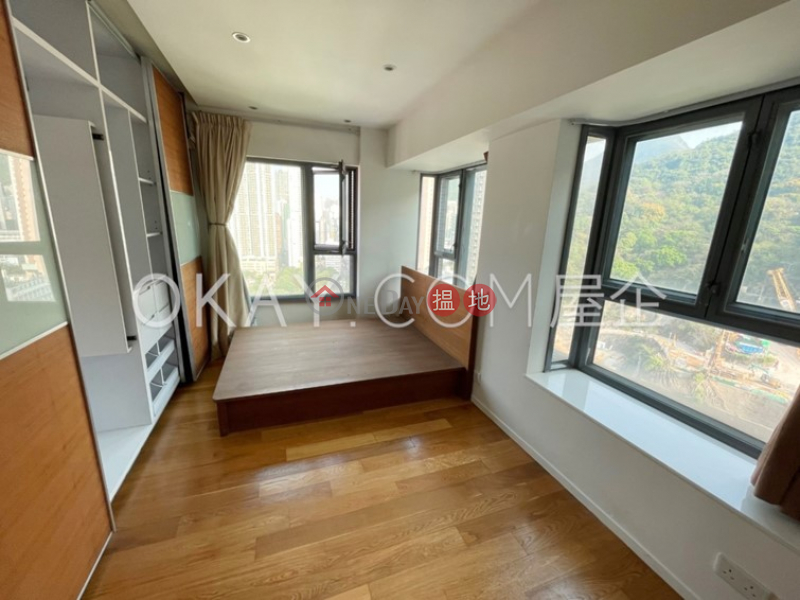 HK$ 10.5M, 60 Victoria Road, Western District | Luxurious 1 bed on high floor with sea views & balcony | For Sale