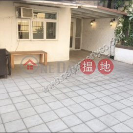 Apartment with Terrace for Rent in Sai Ying Pun | Good Time's Building 好時大廈 _0
