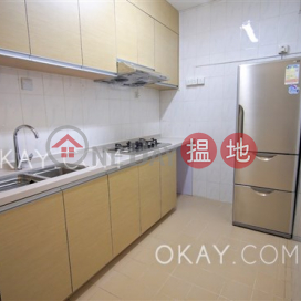 Charming 3 bedroom with balcony | Rental, Hamilton Mansion 美登大廈 | Wan Chai District (OKAY-R296331)_0