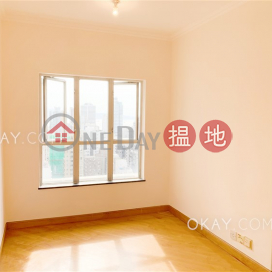 Charming 3 bed on high floor with sea views & rooftop | Rental | Ko Nga Court 高雅閣 _0