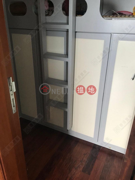 Property Search Hong Kong | OneDay | Residential, Sales Listings | Three bedrooms, one suite, and one study in The Harbourside