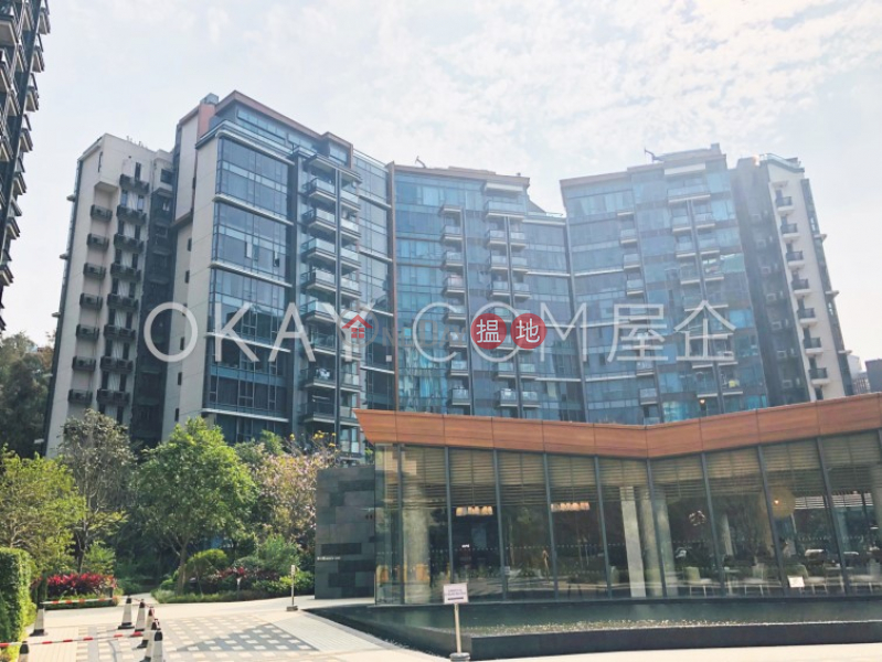 HK$ 28,000/ month, The Bloomsway, The Laguna | Tuen Mun | Nicely kept 3 bedroom with balcony | Rental