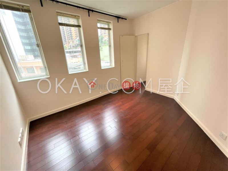 Cozy 2 bedroom in Causeway Bay | Rental, Empire Court 蟾宮大廈 Rental Listings | Wan Chai District (OKAY-R62119)
