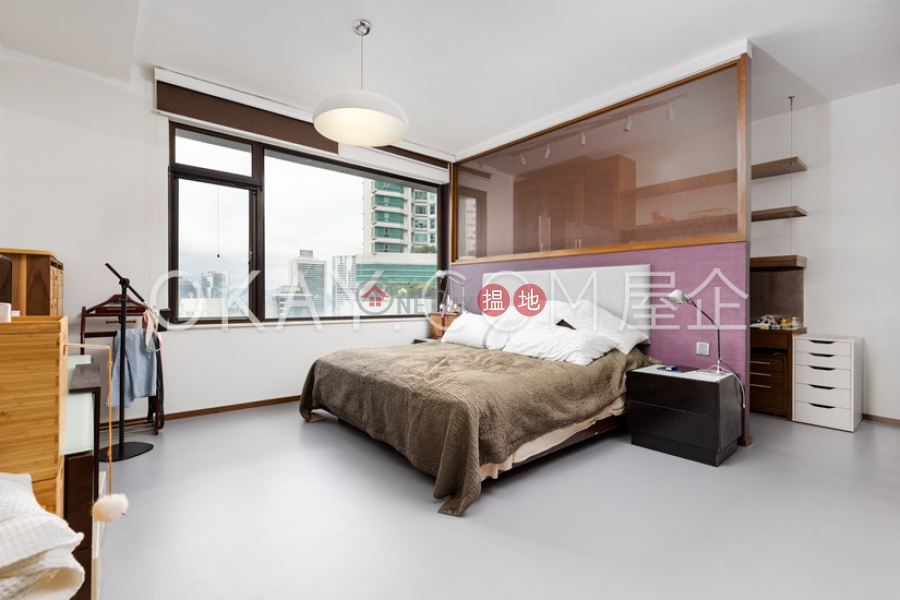 Efficient 4 bedroom with parking | For Sale, 2 Magazine Gap Road | Central District Hong Kong Sales | HK$ 92.8M