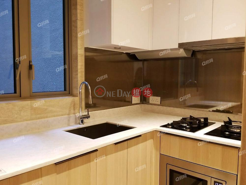 HK$ 32,000/ month | The Mediterranean Tower 1 | Sai Kung | The Mediterranean Tower 1 | 3 bedroom Mid Floor Flat for Rent