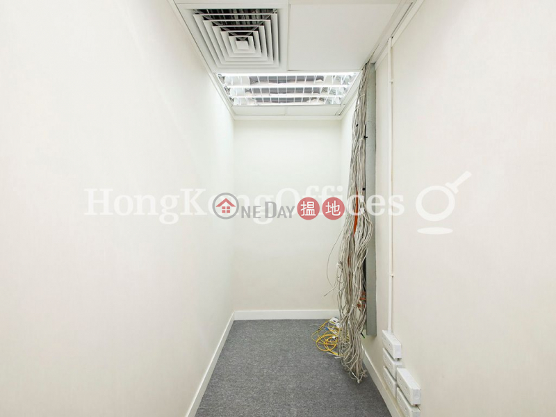 Property Search Hong Kong | OneDay | Office / Commercial Property, Rental Listings | Office Unit for Rent at Siu On Centre