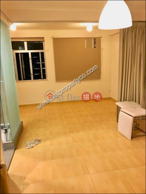 Seaview 1-bedroom unit for lease in Wan Chai | Causeway Centre Block B 灣景中心大廈B座 _0