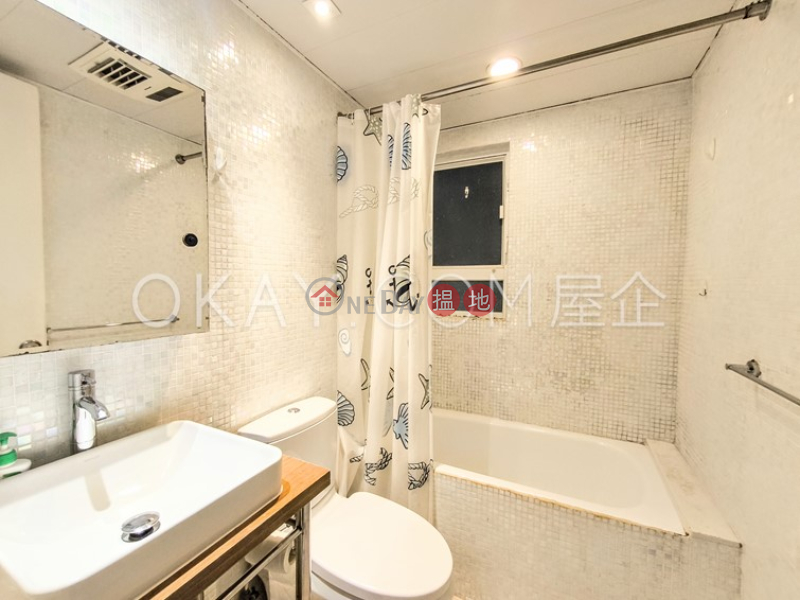 Property Search Hong Kong | OneDay | Residential, Rental Listings, Elegant 3 bedroom in Mid-levels West | Rental
