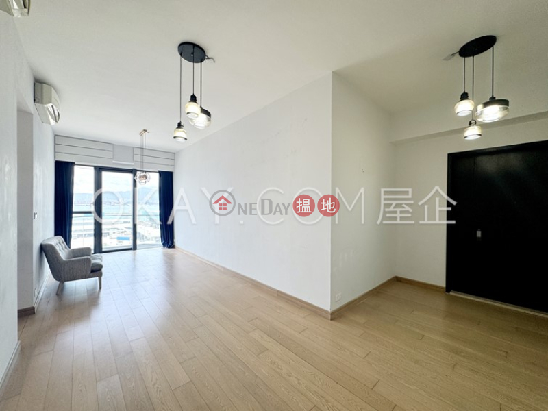 3房2廁,星級會所,露台維港峰出租單位-180干諾道西 | 西區|香港|出租-HK$ 75,000/ 月