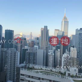 Luxurious 3 bed on high floor with balcony & parking | Rental | Ewan Court 倚雲閣 _0