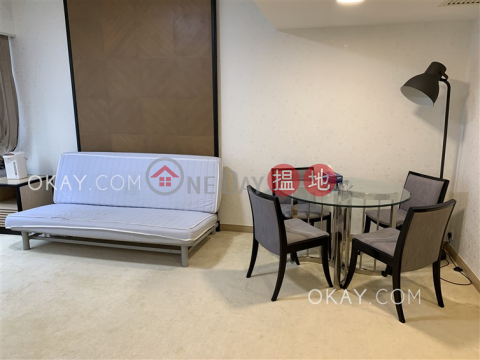 Generous 1 bedroom on high floor | Rental | Convention Plaza Apartments 會展中心會景閣 _0