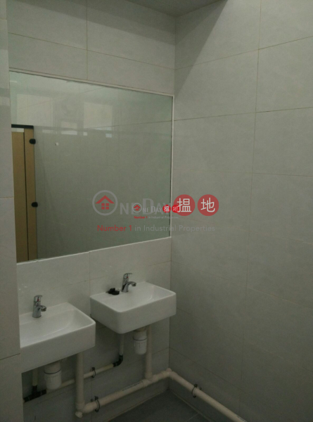 HK$ 28,912/ month, Wah Fat Industrial Building, Kwai Tsing District, Wah Fat Ind. Bldg