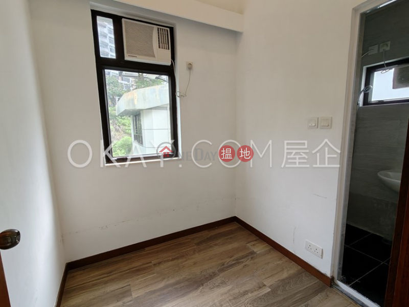 HK$ 42,000/ month Laurna Villa | Sha Tin | Popular 3 bedroom on high floor with balcony & parking | Rental