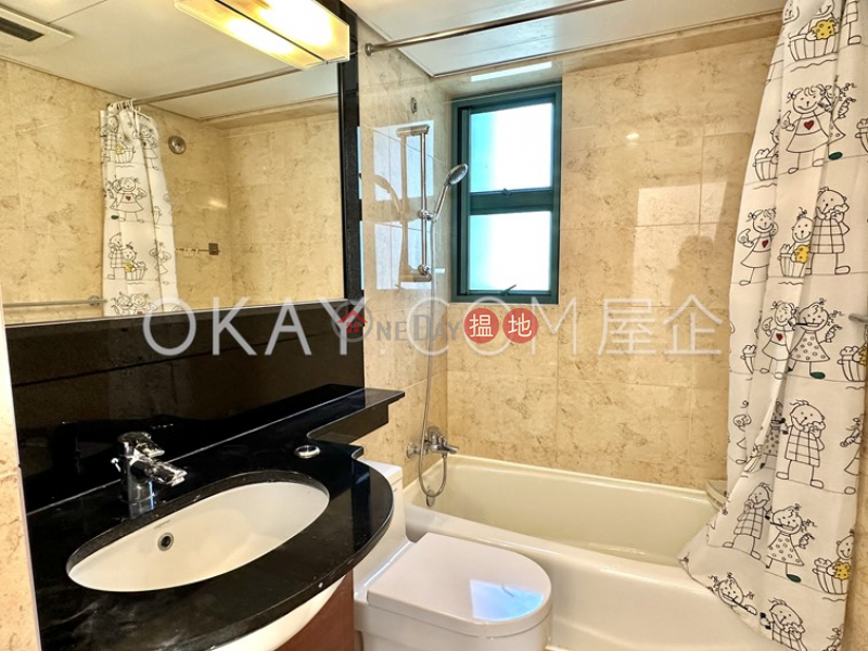 HK$ 39,000/ month | Discovery Bay, Phase 13 Chianti, The Premier (Block 6) Lantau Island | Gorgeous 4 bedroom with balcony | Rental