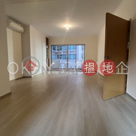 Efficient 3 bedroom with balcony & parking | For Sale