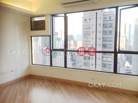 Popular 2 bedroom in Mid-levels West | For Sale|Cameo Court(Cameo Court)Sales Listings (OKAY-S27422)_0