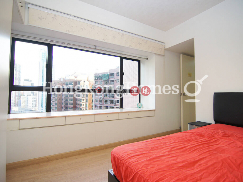Property Search Hong Kong | OneDay | Residential | Rental Listings | 3 Bedroom Family Unit for Rent at Blessings Garden