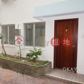 Charming house with balcony & parking | Rental | 30 Cape Road Block 1-6 環角道 30號 1-6座 _0