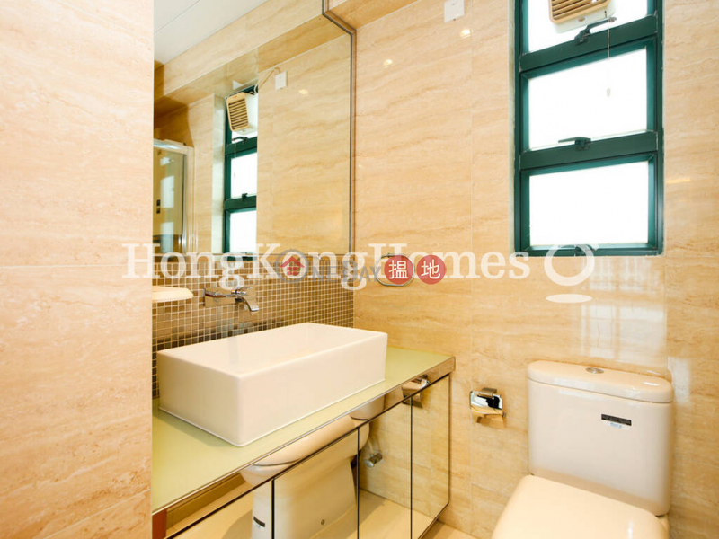 HK$ 32,000/ month, Caroline Garden | Wan Chai District | 3 Bedroom Family Unit for Rent at Caroline Garden