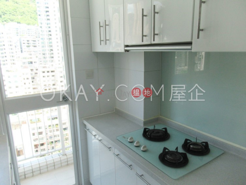 Gorgeous 3 bed on high floor with sea views & balcony | Rental | Reading Place 莊士明德軒 Rental Listings