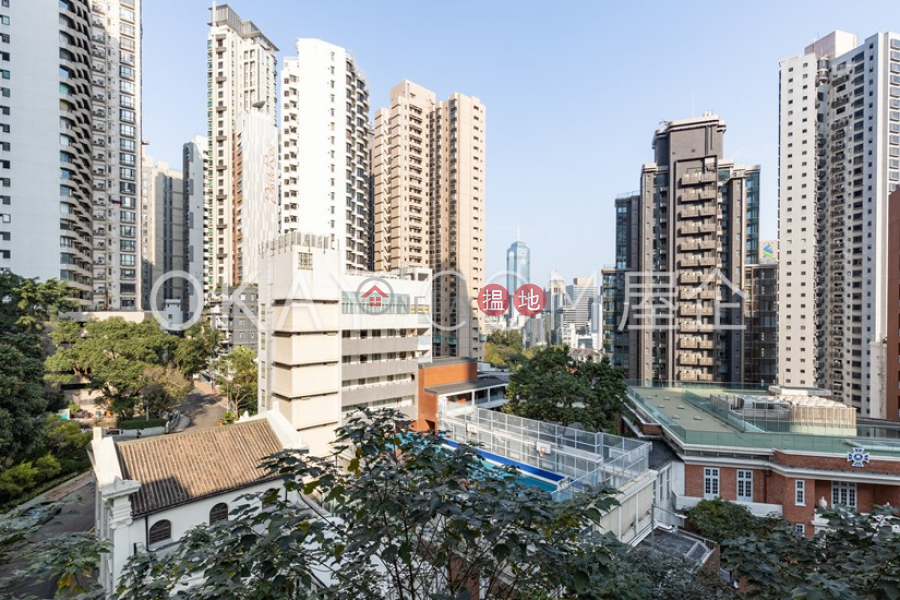 Nicely kept 3 bedroom with balcony | For Sale | Happy Mansion 快樂大廈 Sales Listings