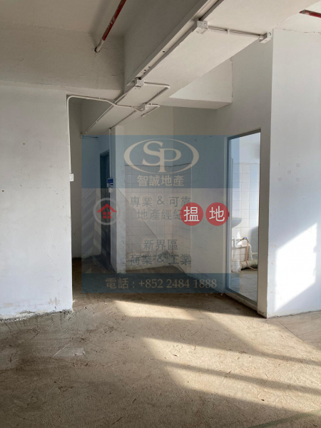 Kwai Chung Worsted Mills: suitable for storage, allowable to enter 40\' container, with unloading platform | Hong Kong Worsted Mills Industrial Building 香港毛紡工業大廈 Rental Listings