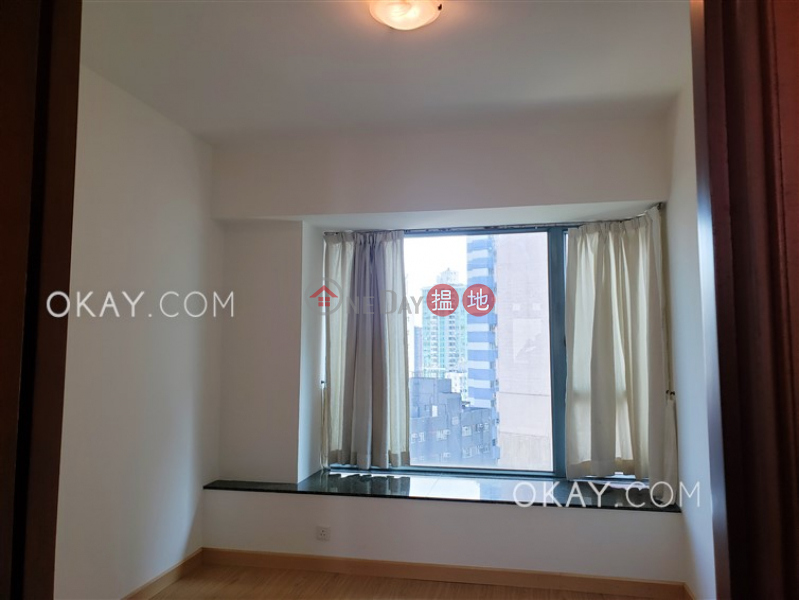 HK$ 39,000/ month | 2 Park Road | Western District | Luxurious 3 bedroom in Mid-levels West | Rental