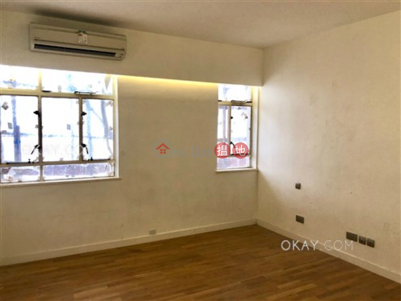 HK$ 130,000/ month, Borrett Mansions | Central District, Efficient 4 bedroom with balcony & parking | Rental
