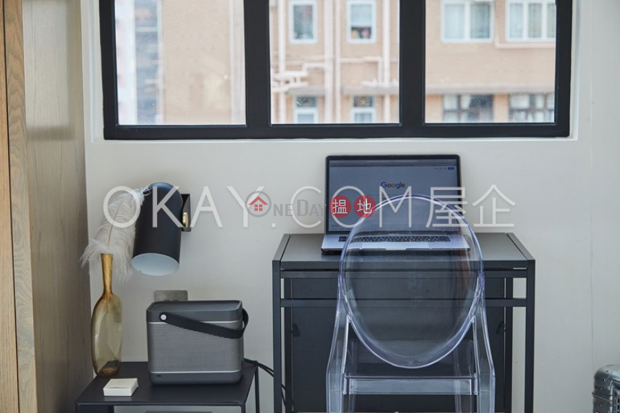 Intimate studio on high floor with rooftop & balcony | Rental | Lee Wah Mansion 利華大廈 Rental Listings