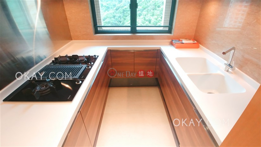 HK$ 25.1M | Hillsborough Court | Central District, Luxurious 2 bedroom on high floor with parking | For Sale