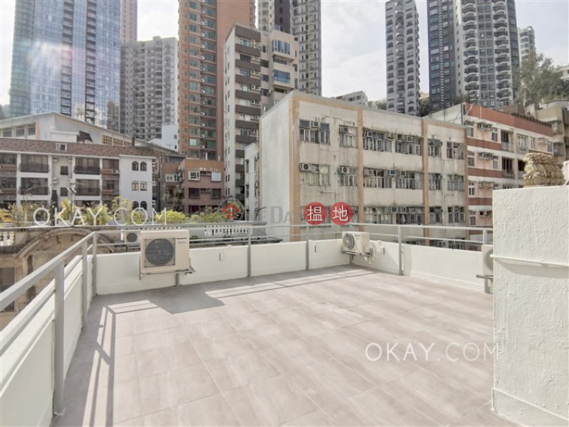 Tasteful 2 bedroom on high floor with rooftop & parking | Rental 1 Yik Kwan Avenue | Wan Chai District | Hong Kong | Rental | HK$ 28,000/ month