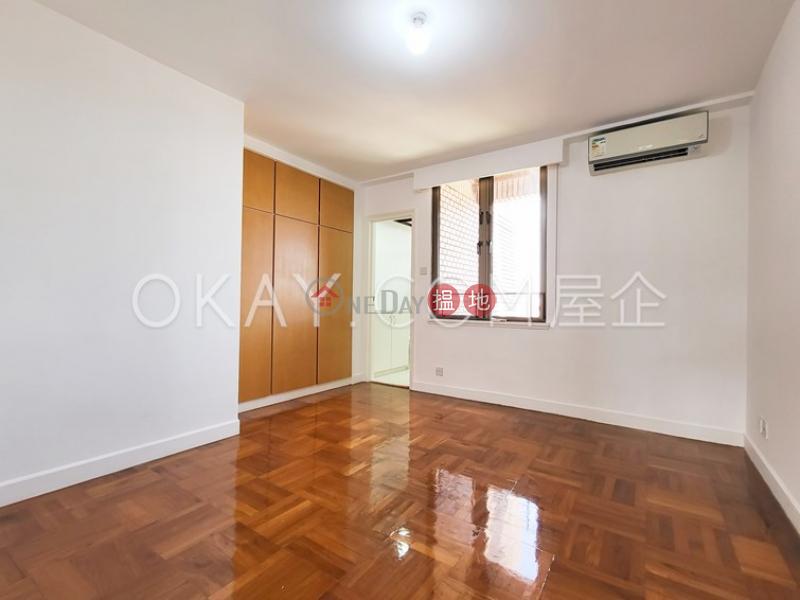 Lovely 4 bedroom on high floor with balcony & parking | Rental 88 Tai Tam Reservoir Road | Southern District Hong Kong | Rental | HK$ 105,000/ month