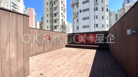 Stylish 2 bedroom on high floor with rooftop | For Sale | Yu Fung Building 愉豐大廈 _0