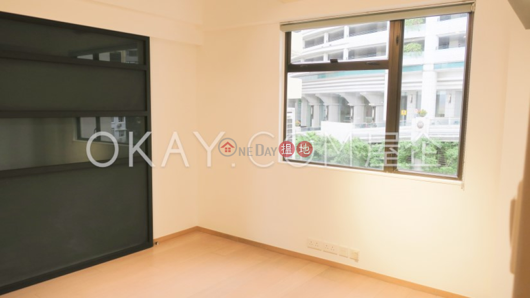 Unique 2 bedroom with sea views & parking | For Sale | Greenland Court 恆翠園 Sales Listings