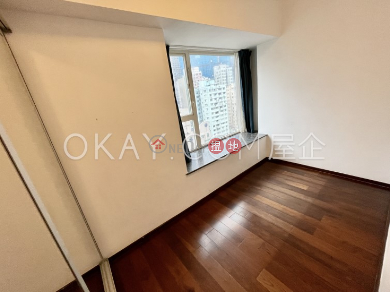 Lovely 3 bedroom on high floor with balcony | Rental | Centrestage 聚賢居 Rental Listings