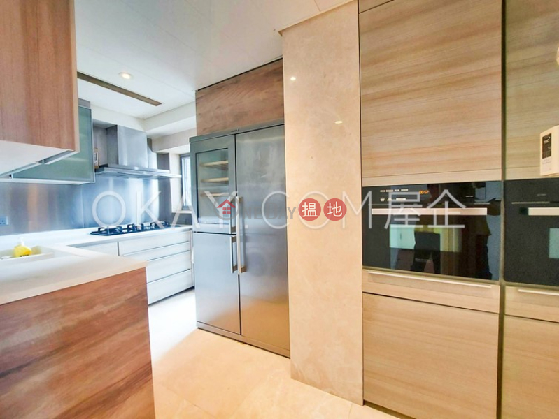 Rare 3 bedroom on high floor with balcony | Rental | Serenade 上林 Rental Listings