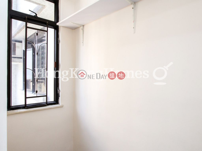 3 Bedroom Family Unit at Wing Cheung Court | For Sale | Wing Cheung Court 穎章大廈 Sales Listings