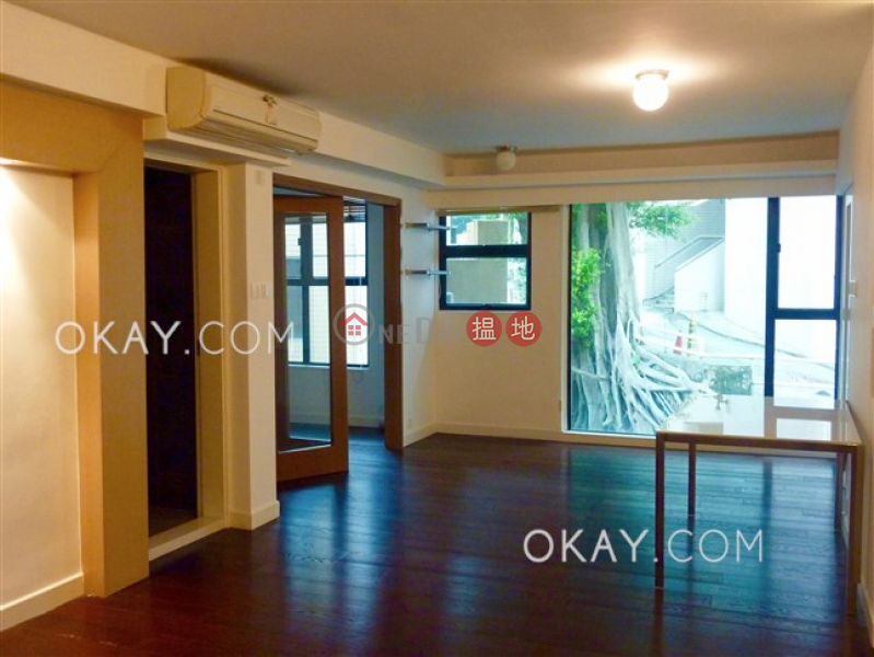 Elegant 2 bedroom with parking | For Sale | Richery Garden 德信花園 Sales Listings