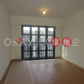 Rare 2 bedroom with balcony | Rental, Resiglow Resiglow | Wan Chai District (OKAY-R323086)_0