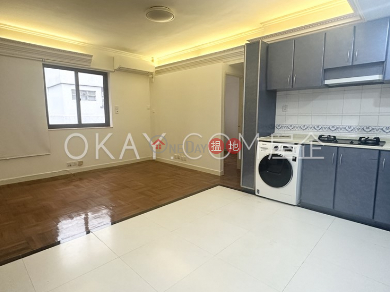 HK$ 25,000/ month, 29-31 Caine Road Central District, Lovely 3 bedroom in Mid-levels West | Rental
