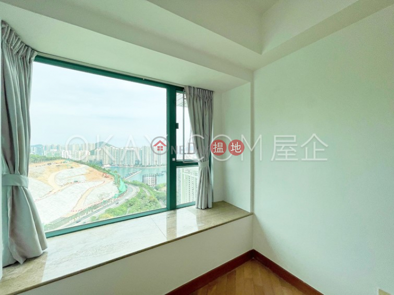 POKFULAM TERRACE | High Residential, Sales Listings, HK$ 9M