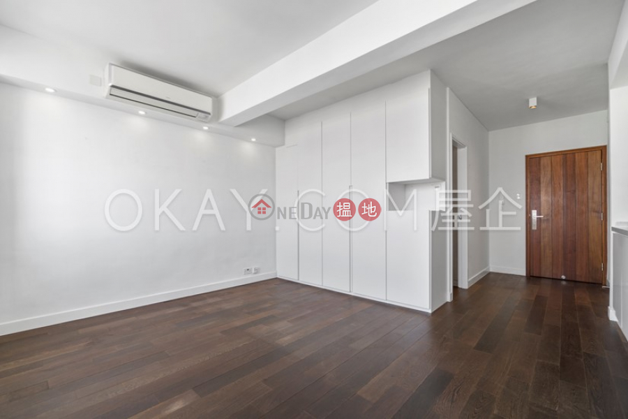 Generous studio on high floor with sea views | For Sale, 49 Seymour Road | Western District | Hong Kong Sales | HK$ 8M