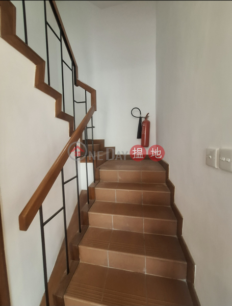 HK$ 33,000/ month | Silver Waves Court, Lantau Island SILVER WAVES COURT DUPLEX HOUSE
