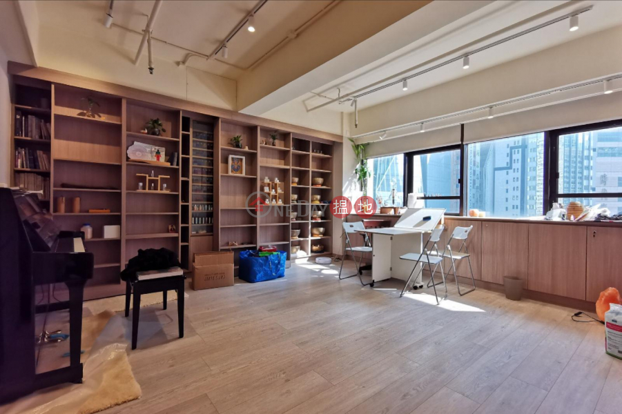 HK$ 25,750/ month | Ka Nin Wah Commercial Building | Wan Chai District, TEL: 98755238