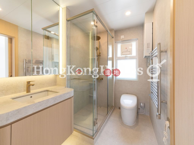 3 Bedroom Family Unit for Rent at Craigmount | Craigmount 紀園 Rental Listings