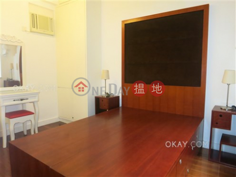 Intimate 2 bedroom in Mid-levels West | For Sale | All Fit Garden 百合苑 _0