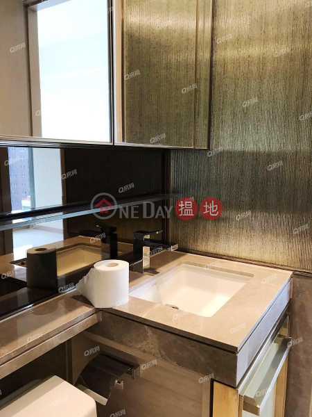Property Search Hong Kong | OneDay | Residential Rental Listings King\'s Hill | 1 bedroom Mid Floor Flat for Rent