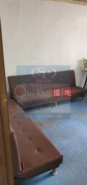 HK$ 14,500/ month Lucida Industrial Building | Tsuen Wan, Tsuen Wan Lucida: decent lobby, able to use as half storage and half office